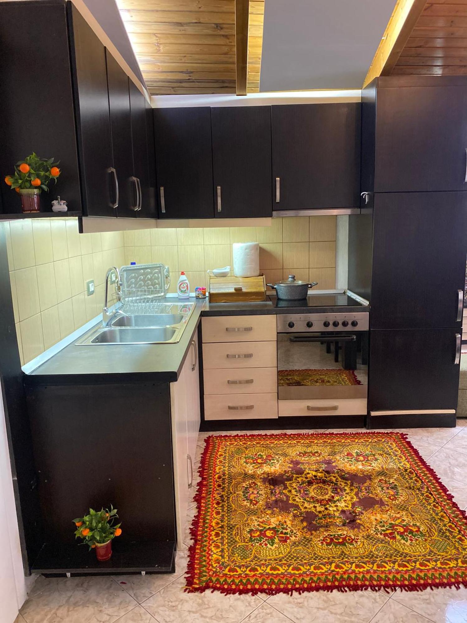 Vila Katalea Gjirokastër Exteriör bild